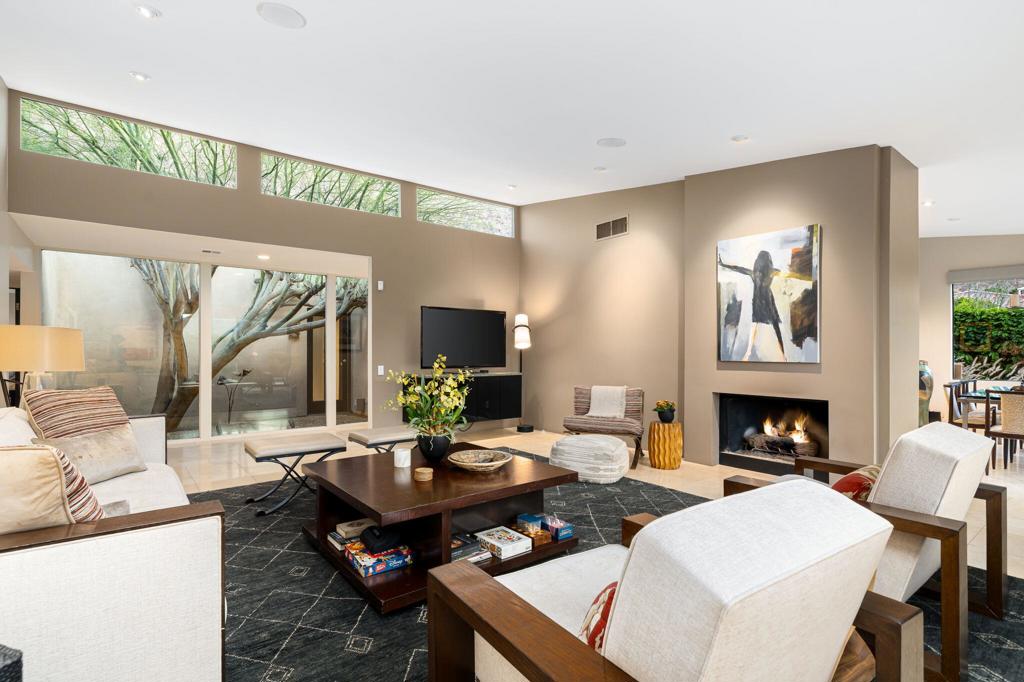Indian Wells C.C. - Residential