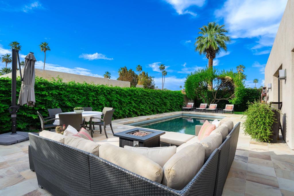 Indian Wells C.C. - Residential