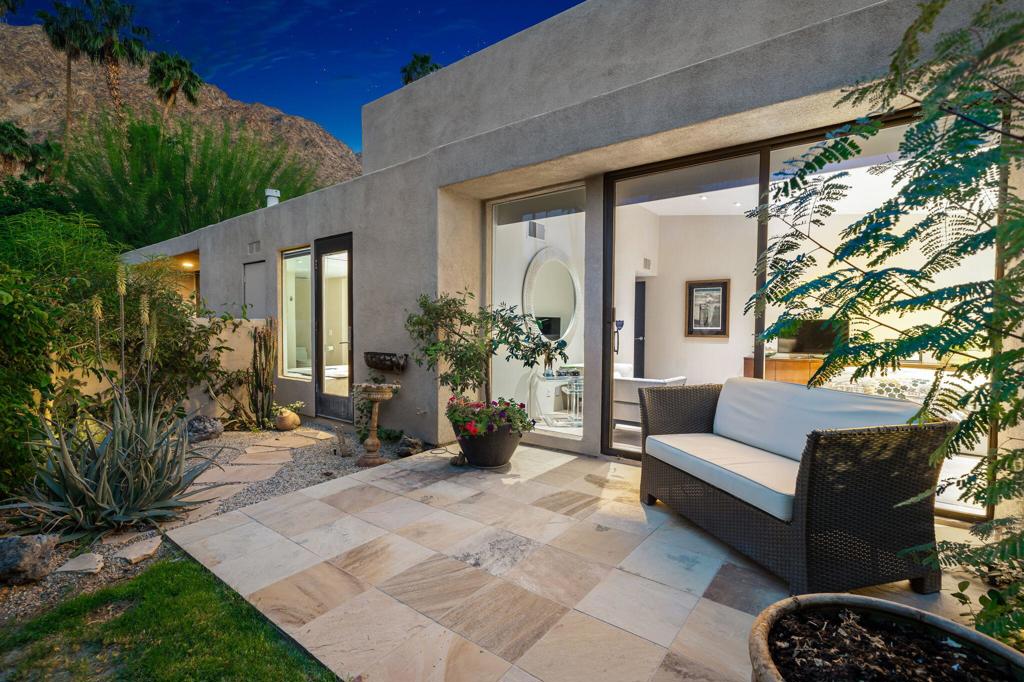 Indian Wells C.C. - Residential