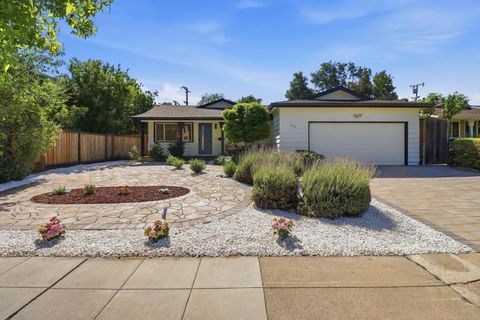 Photo of 1174 Arlington Lane, San Jose, CA 95129 (MLS # ML82046802)