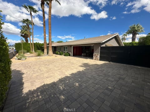 Tiny photo for 2004 N San Antonio RD, Palm Springs, CA 92262 (MLS # DW26233580)