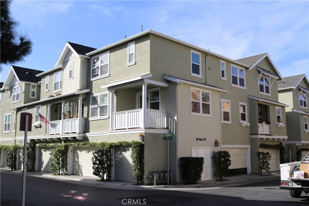 Valmont (VALM) - Residential Lease