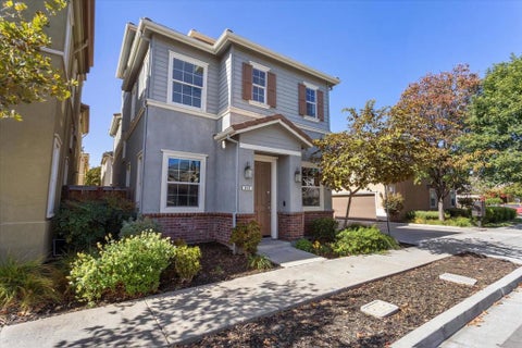 Tiny photo for 845 Fan Palm Lane, Brentwood, CA 94513 (MLS # ML82064955)