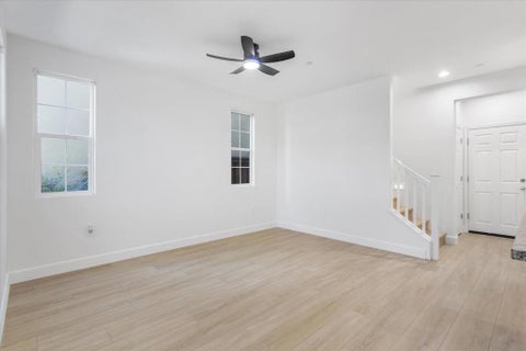 Tiny photo for 845 Fan Palm Lane, Brentwood, CA 94513 (MLS # ML82064955)