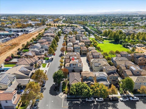 Tiny photo for 845 Fan Palm Lane, Brentwood, CA 94513 (MLS # ML82064955)