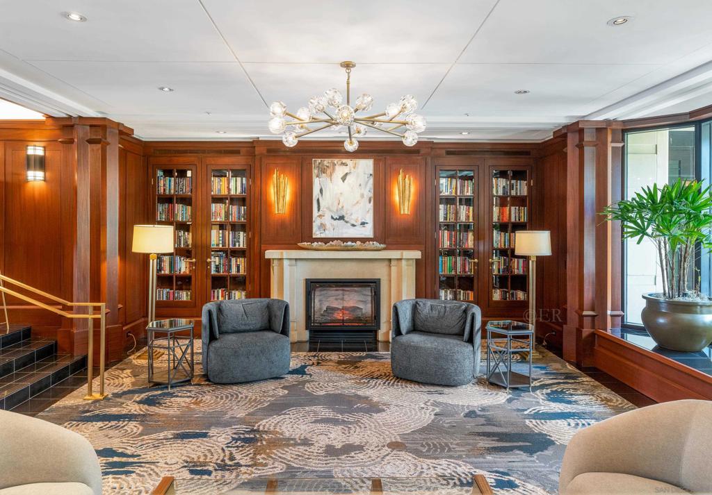 Downtown - Residential Lease