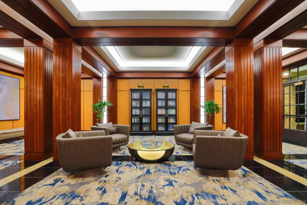 Downtown - Residential Lease