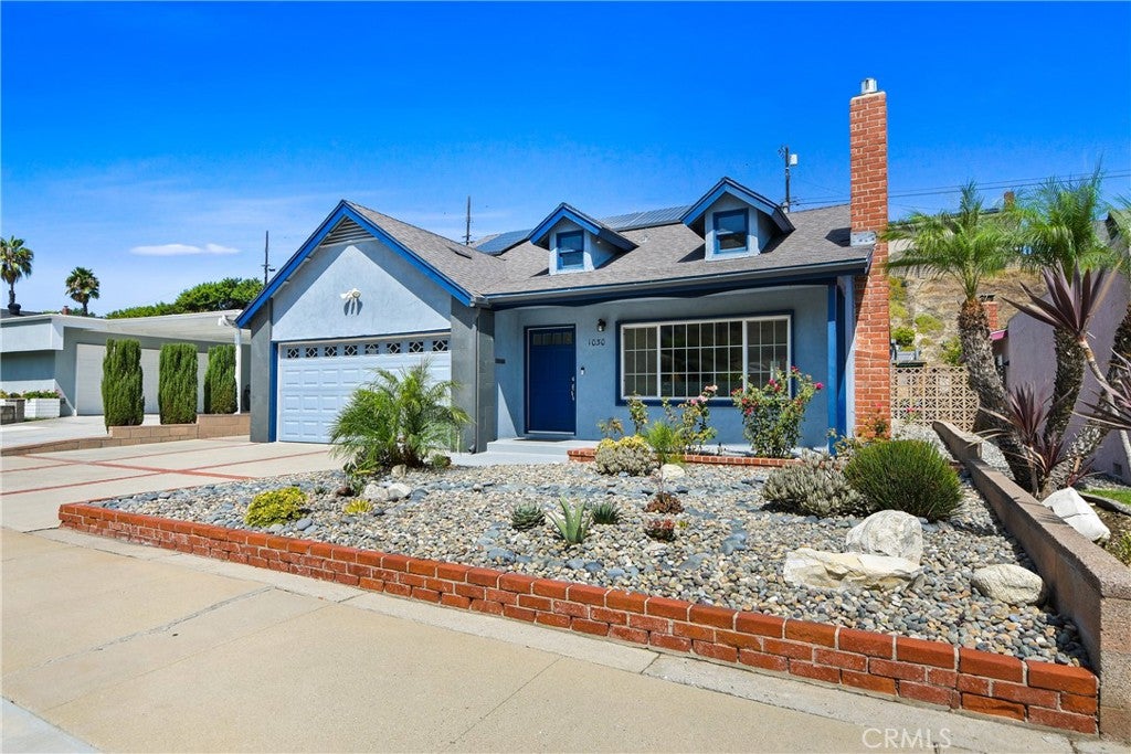 Properties 1 1030 Bloomwood Road