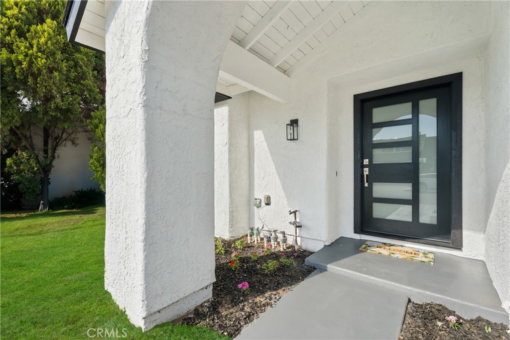 26461 Montecito Lane