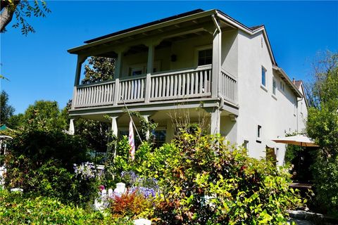 Photo of 2 Mill Ridge Loop, Ladera Ranch, CA 92694 (MLS # OC26129375)