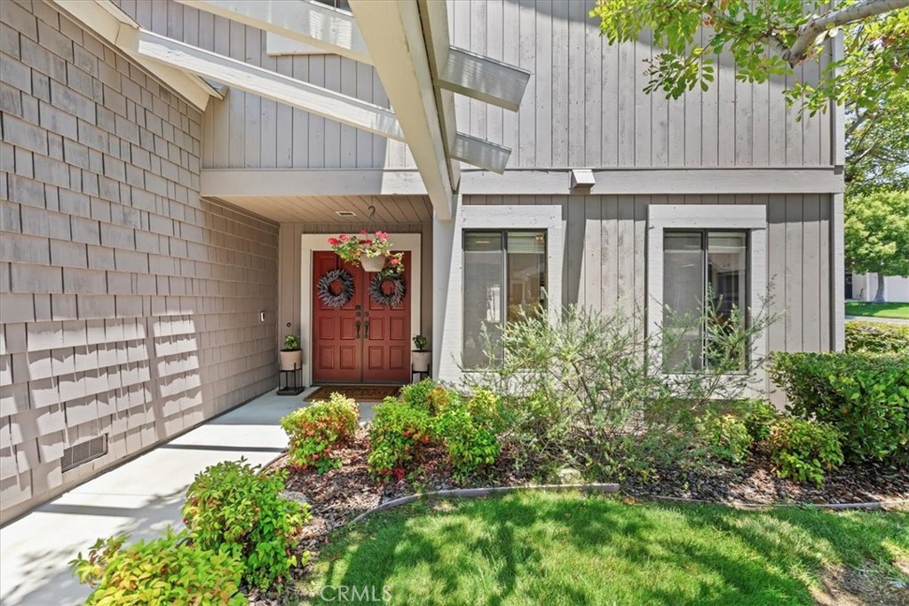 169 S Stonebrook Drive 16