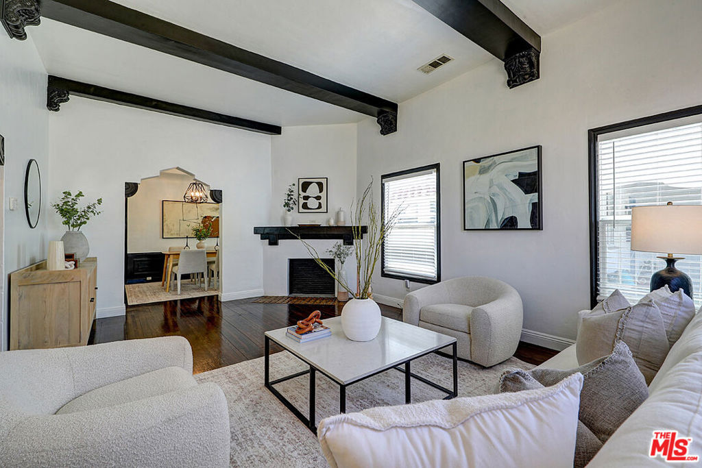 1260 W 81st Street