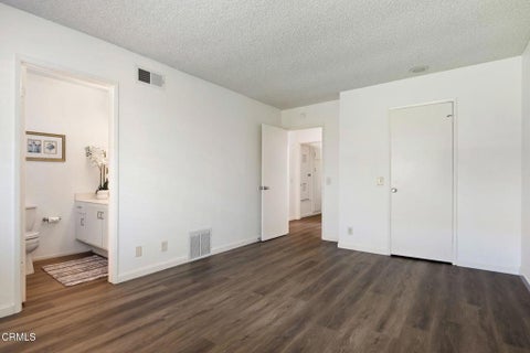 Tiny photo for 2461 Bunting Avenue, Ventura, CA 93003 (MLS # V1-39362)