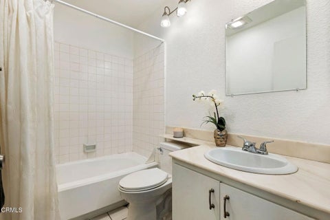 Tiny photo for 2461 Bunting Avenue, Ventura, CA 93003 (MLS # V1-39362)