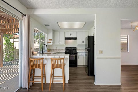Tiny photo for 2461 Bunting Avenue, Ventura, CA 93003 (MLS # V1-39362)