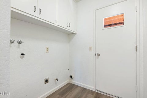 Tiny photo for 2461 Bunting Avenue, Ventura, CA 93003 (MLS # V1-39362)