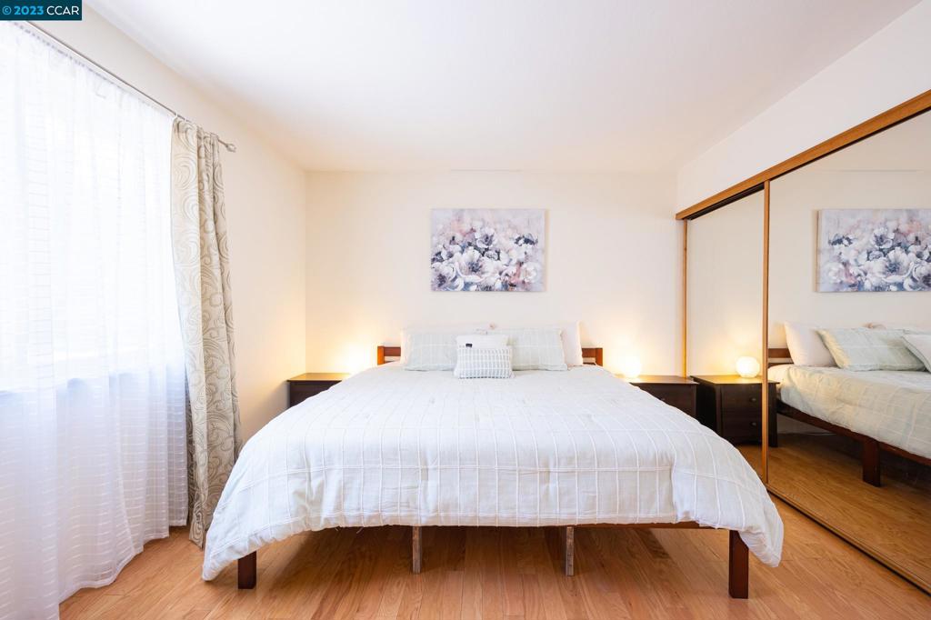 LARKEYAREA - Residential Lease