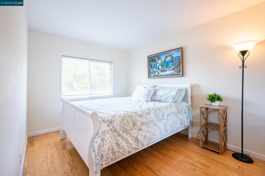 LARKEYAREA - Residential Lease