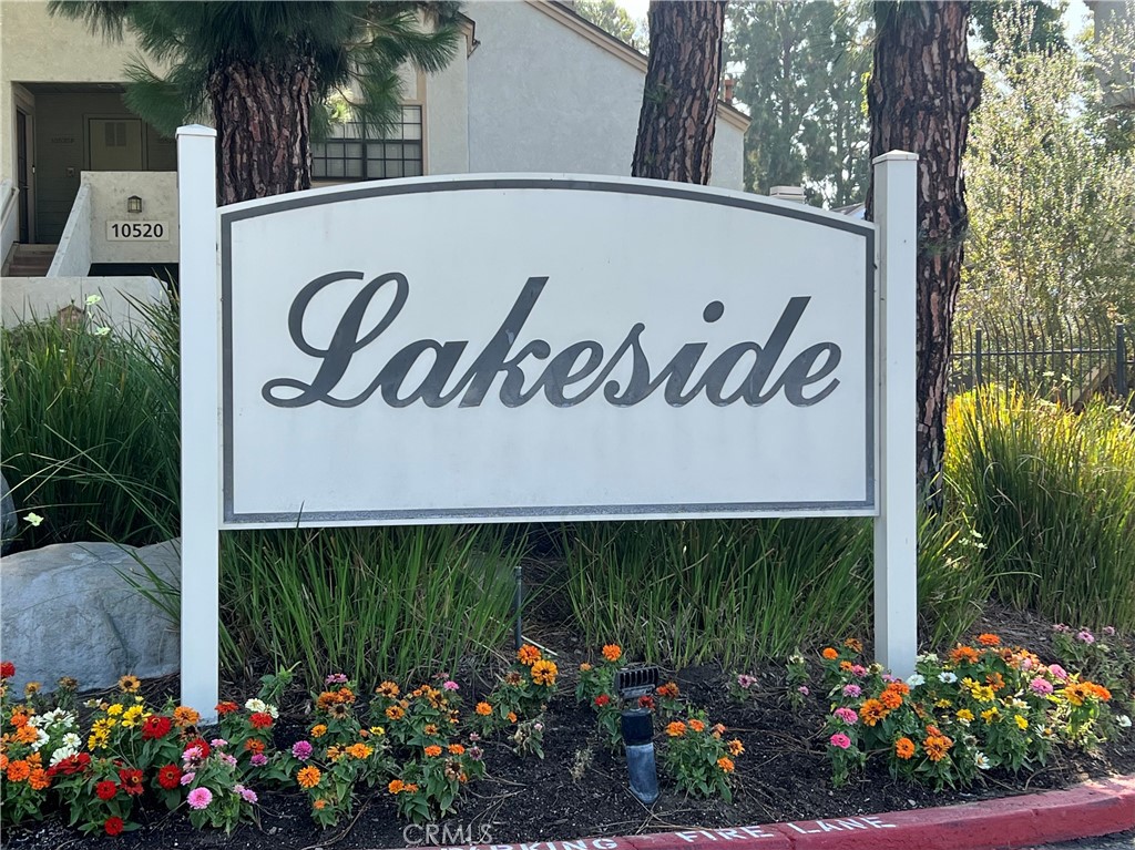 10530 Lakeside Drive N G