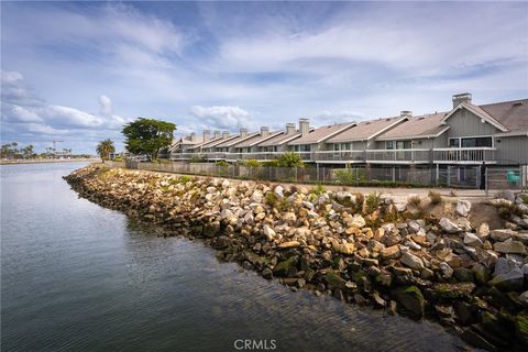 Photo of 315 Spinnaker Way Way, Seal Beach, CA 90740 (MLS # CV26030444)