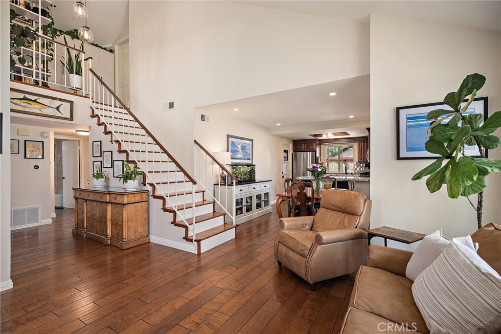 833 Escuela Court