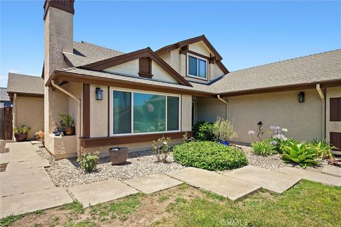 Tiny photo for 833 Escuela Court Ct, San Luis Obispo, CA 93405 (MLS # PI26122093)