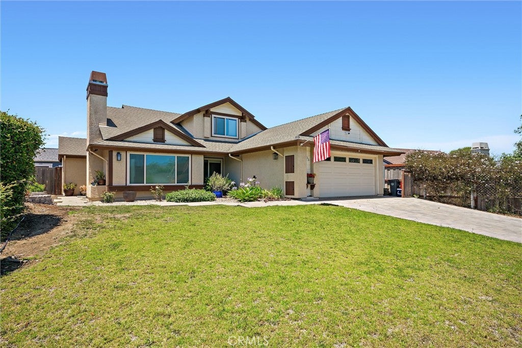 833 Escuela Court