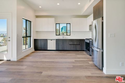 Tiny photo for 2465 Purdue Avenue #PH 3, Los Angeles, CA 90064 (MLS # 26652383)