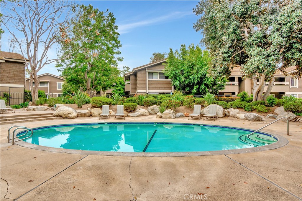 Irvine Springs (IS) - Residential