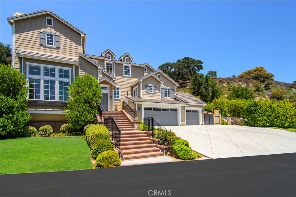 Properties 3 1821 Tamarack Street