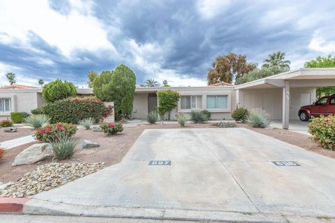 Photo of 48697 Eisenhower Drive, Indio, CA 92201 (MLS # 219141960DA)