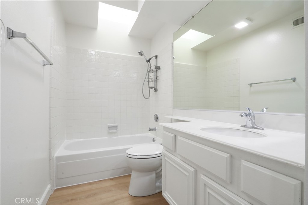 Vista Filare (VF) - Residential Lease