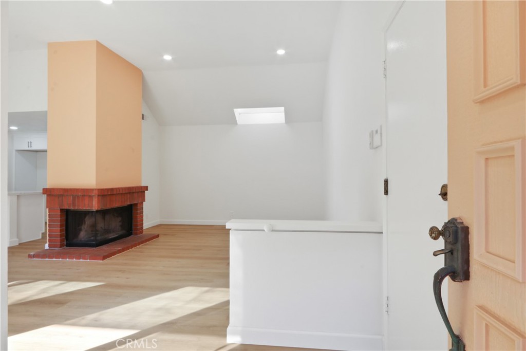 Vista Filare (VF) - Residential Lease