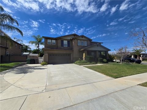 Photo of 3250 Quartz Cir, Corona, CA 92882 (MLS # IG26068168)