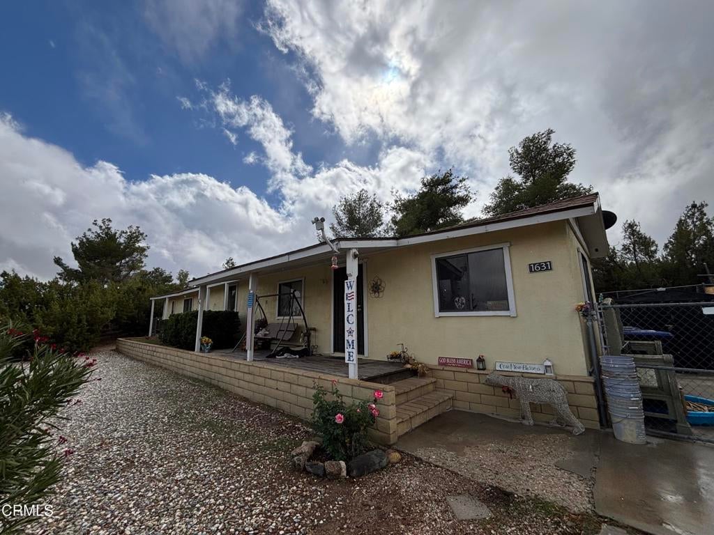 1631 Hollister Road