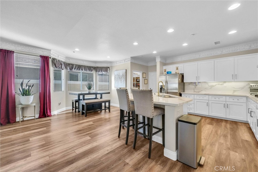 11499 Bridgeway Drive