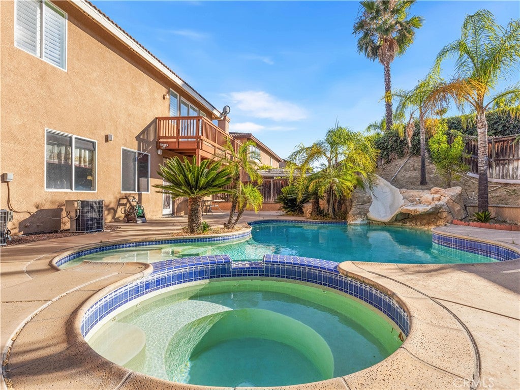 41129 Arron Court