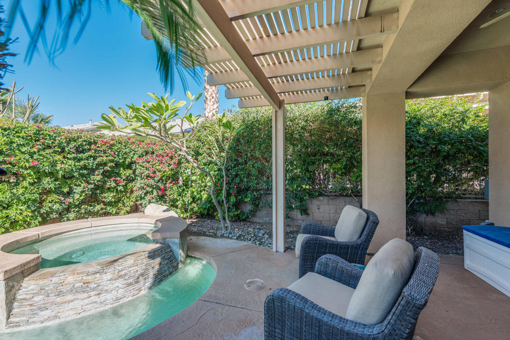 Heritage Palms CC - Residential