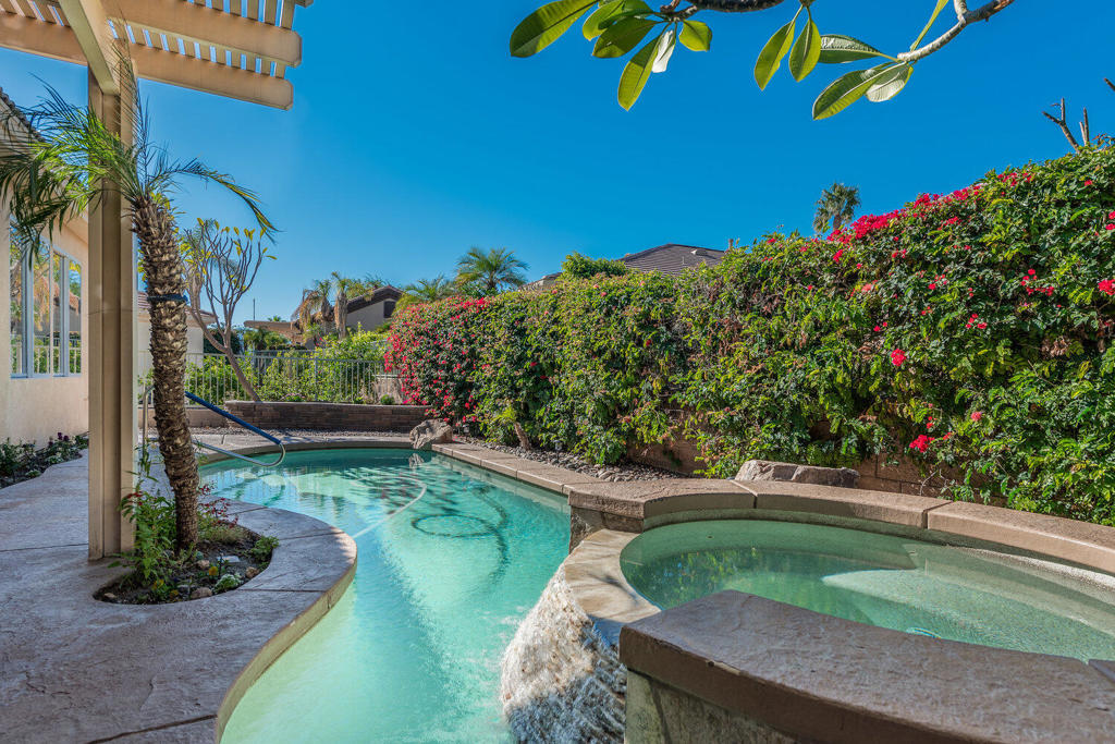 Heritage Palms CC - Residential