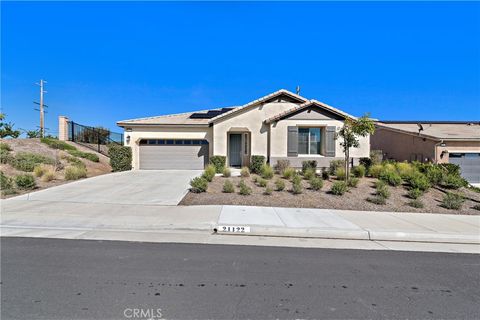 21122 Saratoga Wildomar CA 92595