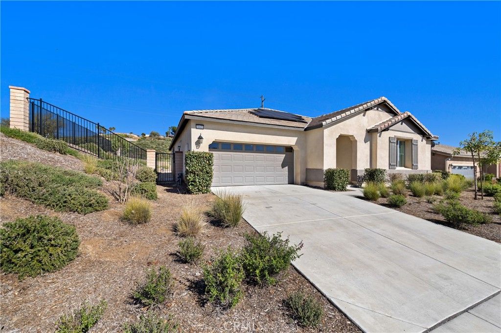 Photo of 21122 Saratoga Dr, Wildomar, CA 92595 (MLS # SW26035881)