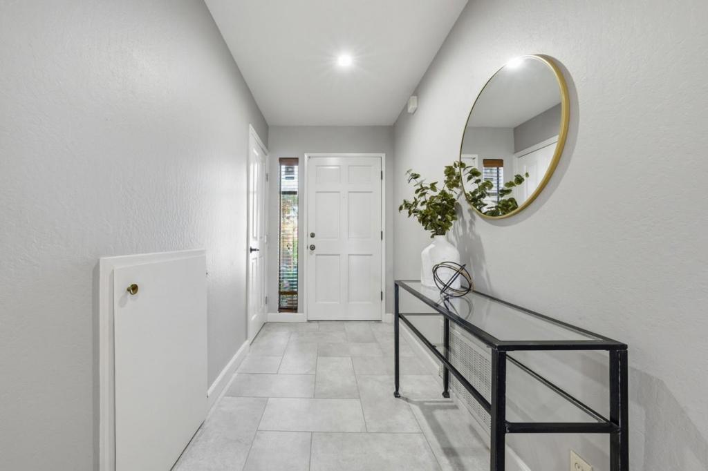 539 Blue Jay Drive