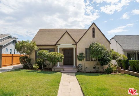 Photo of 606 South Street, Glendale, CA 91202 (MLS # 25582785) Photo of 606 South Street, Glendale, CA 91202 (MLS # 25582785)
