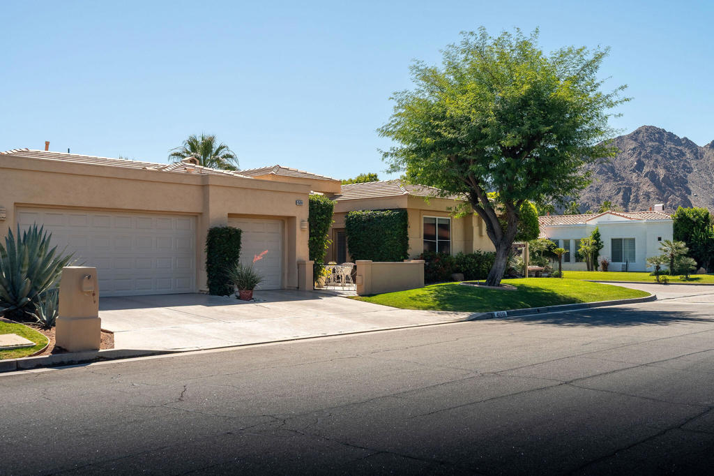 45010 Aztec Drive