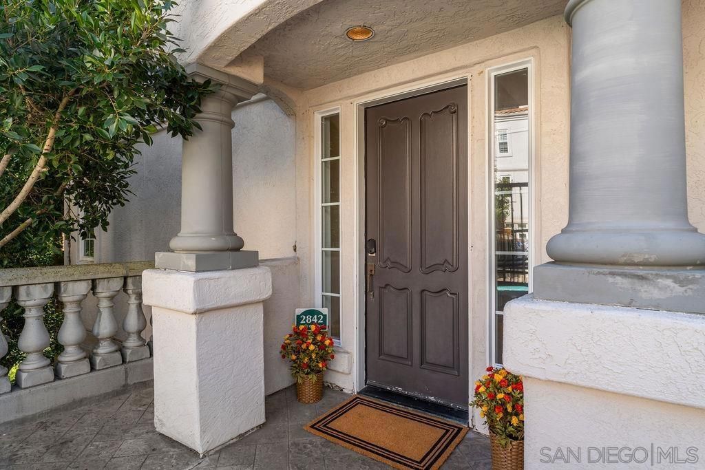 Photo of 2842 Torrey Pines Rd Rd, La Jolla, CA 92037 (MLS # 2601258SD)