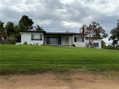 36041 Highland Ave, Yucaipa, CA 92399 - MLS#: IV25237362