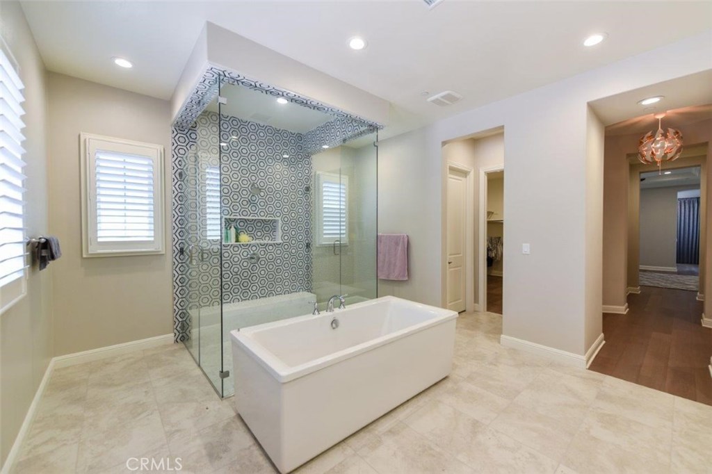 Bella Vista - Residential Lease