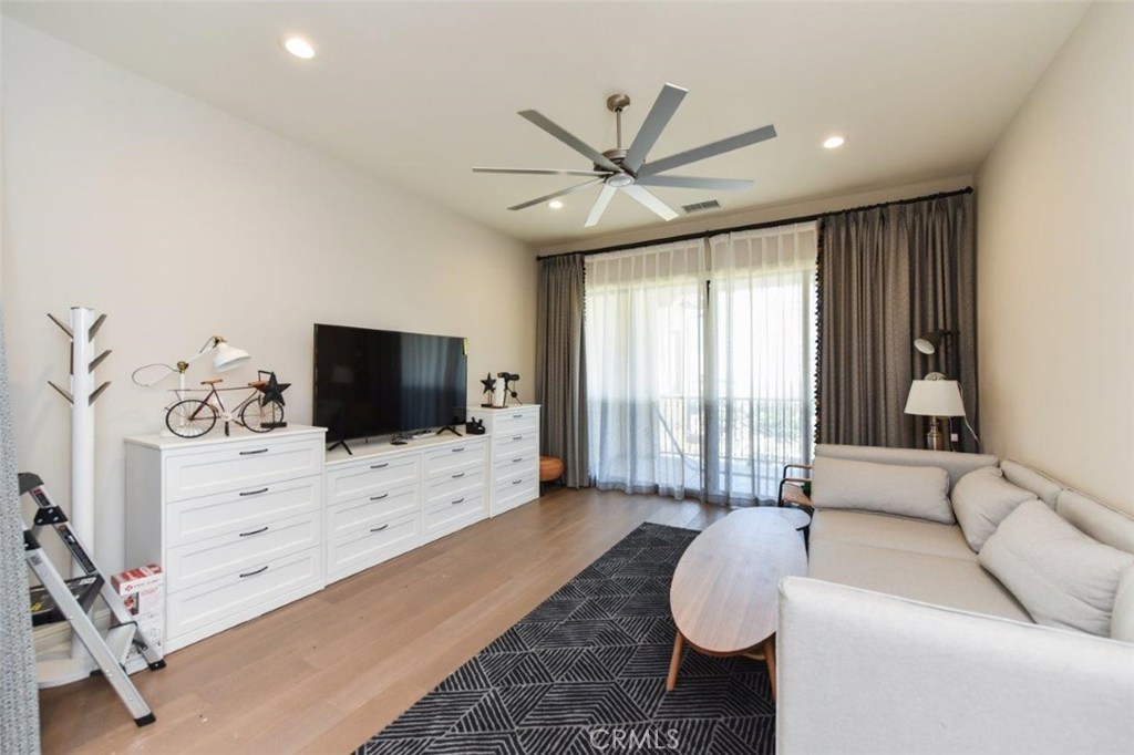 Bella Vista - Residential Lease