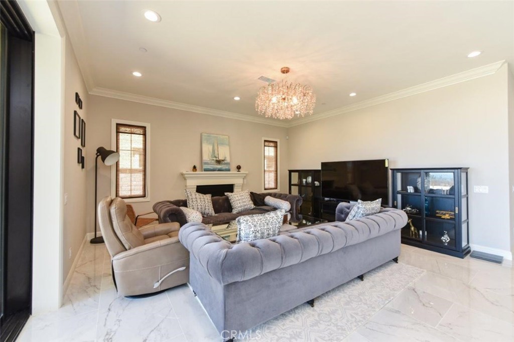 Bella Vista - Residential Lease