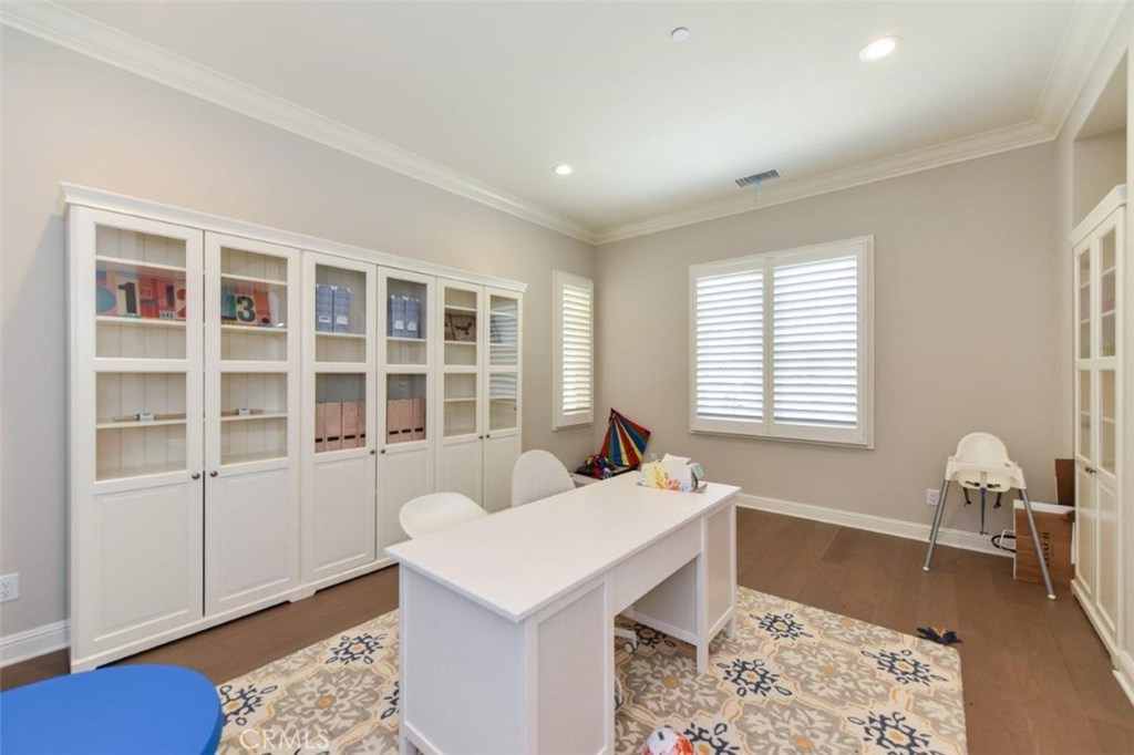 Bella Vista - Residential Lease